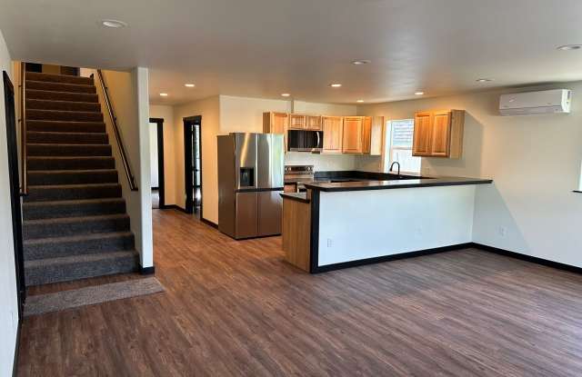 Brand New 4 Bedroom Home, Call to Schedule your showing today! photos photos