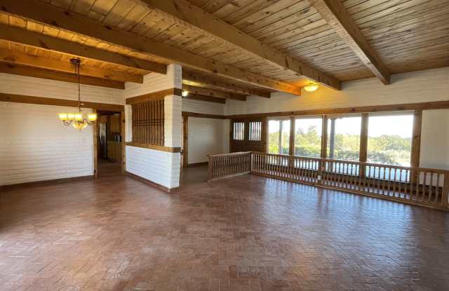 311 Portrillo Dr photos photos