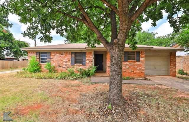 2318 Westwood Drive photos photos