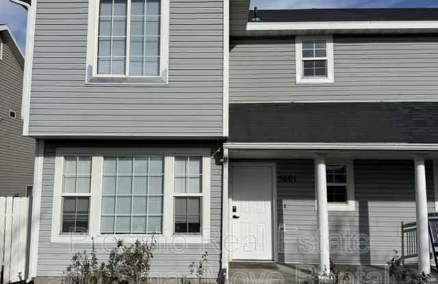 5601 4015 West photos photos