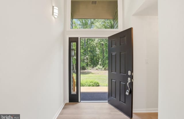 2391 HOLLY SPRINGS Road Gallery 2