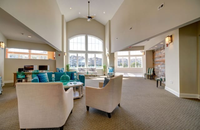 Leander Lakes Luxury Apartment Homes Gallery 3