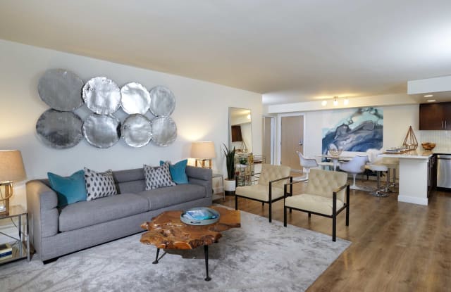 WAYFARER APARTMENTS + MARINA Gallery 2