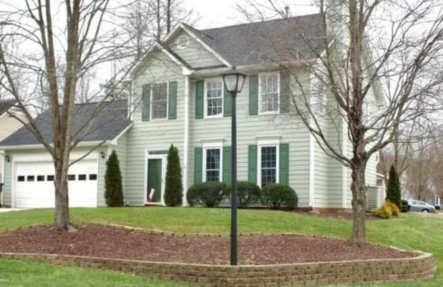 Large 3 bedroom in Jamestown subdivision!! photos photos