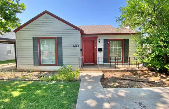 PRE LEASING NOW - AVAILABLE 7/14 photos photos