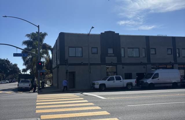 304 West Anaheim Street photos photos