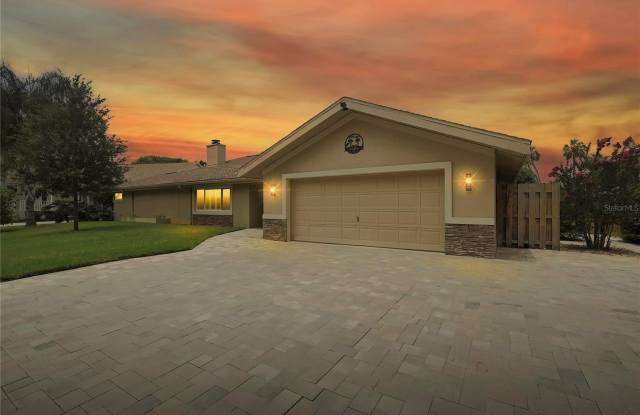 5264 S SPY GLASS POINT - 5264 South Spy Glass Point, Homosassa, FL 34448