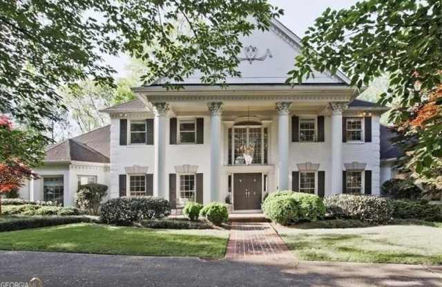 4 Harris Glen NW Gallery 1