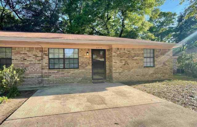 6453 Maddox Rd photos photos