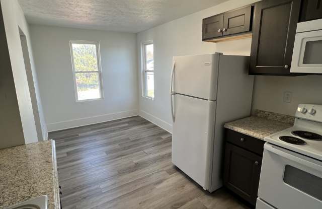 135 North Hamilton Avenue - 4 Gallery 1