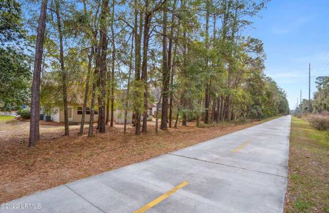 Beaufort Rental - 408 Joshua Court, Beaufort, SC 29902