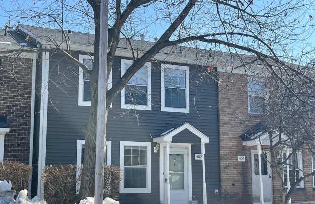 402 Rittenhouse Court photos photos