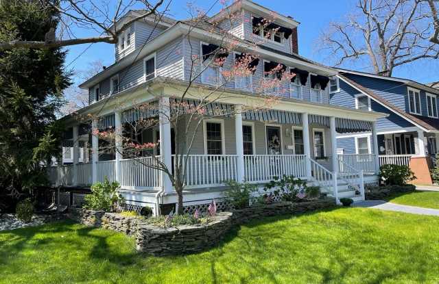 417 Monmouth Avenue photos photos