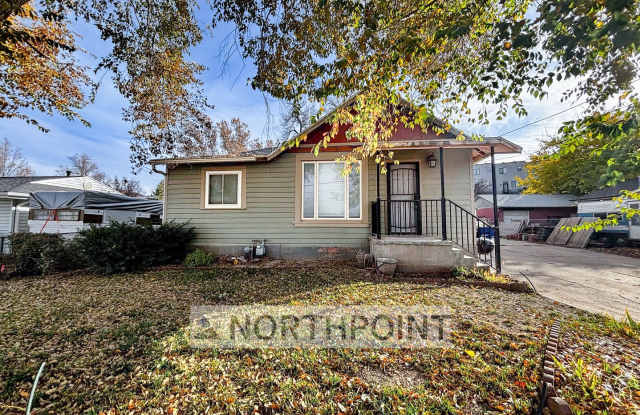 2BR w/ Jetted Tub in North Salt Lake - 90 North Main Street, North Salt Lake, UT 84054