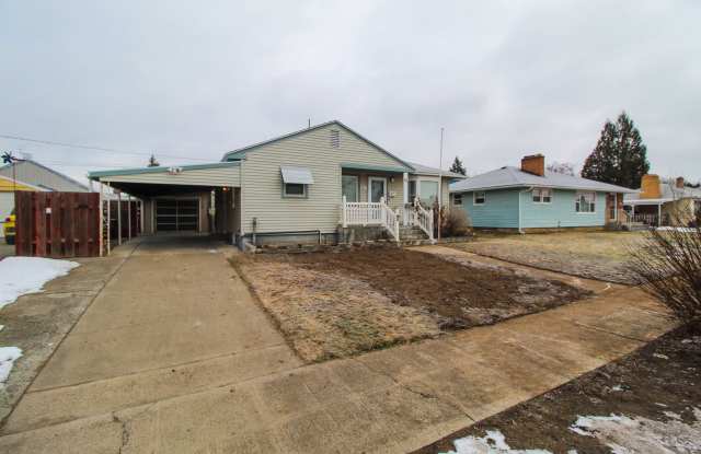 4918 W. Princeton Pl. Spokane, WA- NuKey Realty  Property Management, LLC - 4918 West Princeton Place, Spokane, WA 99205