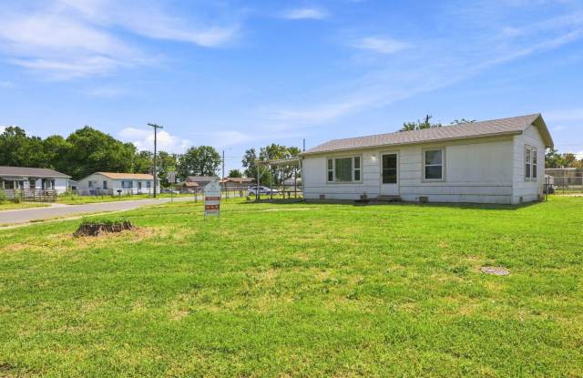 Please View 3D Virtual Walk-Through Before Scheduling a Showing photos photos