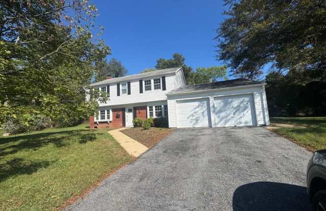 12406 RYLAND Court Gallery 1