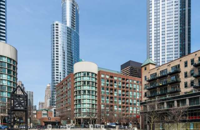 480 N Mcclurg Ct 1116 Gallery 2