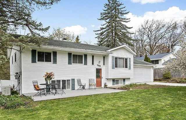 745 Northrup Avenue Northwest photos photos