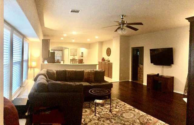 9017 Eagle Drive Gallery 3