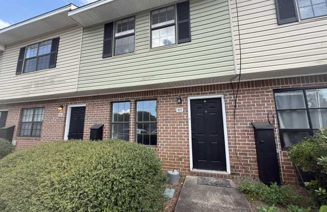 291 W Johnson - 291 West Johnson Street, Hartwell, GA 30643