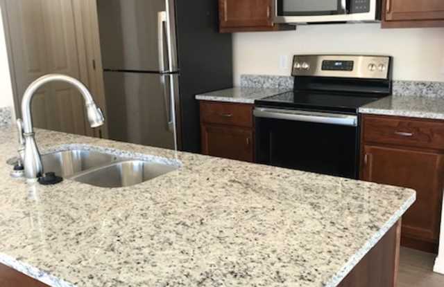 Coming Soon- 3 Bedroom 2 Bath 2 Car Garage For Rent in Branson MO Gallery 1