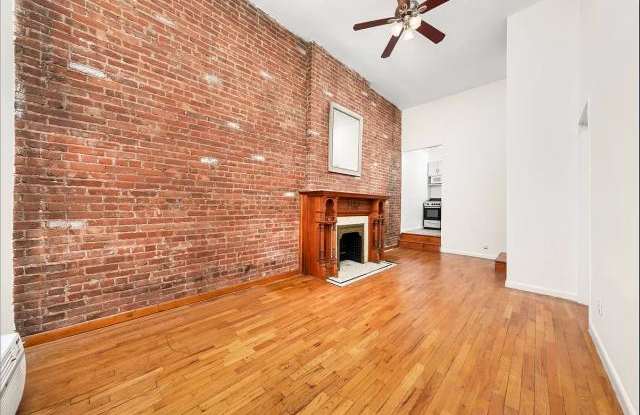 64 West 85th Street Gallery 3