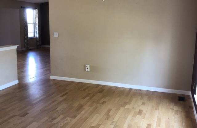 5849 South Perth Place Gallery 3