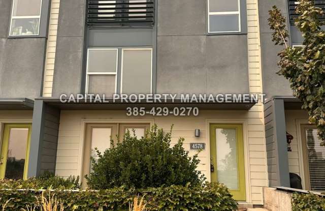 Townhome in Daybreak - 4578 South Jordan Parkway, South Jordan, UT 84009
