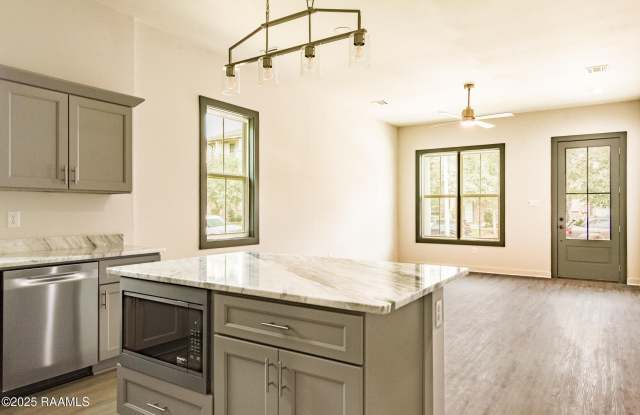 132 Banister Court Gallery 3