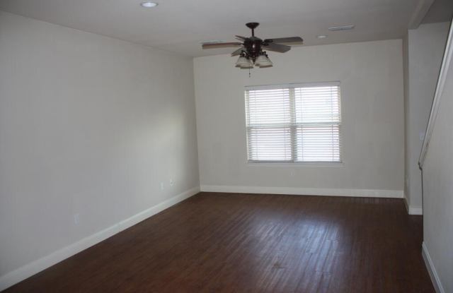 443 Yorktown Blvd Gallery 2