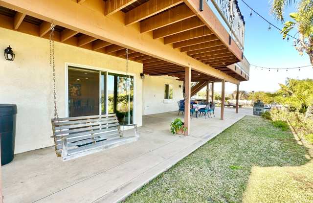Lovely, Fully Furnished Guest Home on Beautiful Private Property in Fallbrook! photos photos