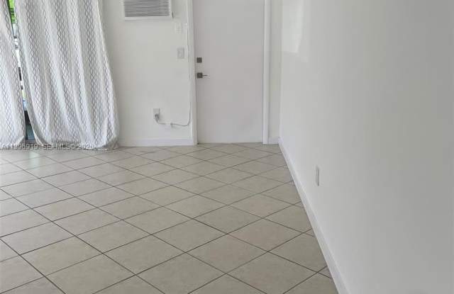 11945 NE 19th Dr photos photos