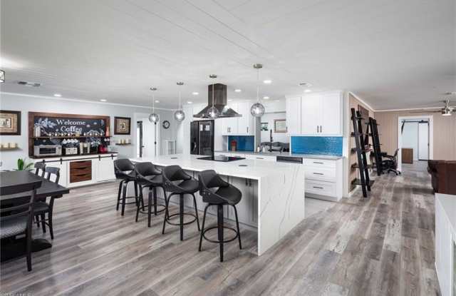 161 Mahogany Dr Gallery 2