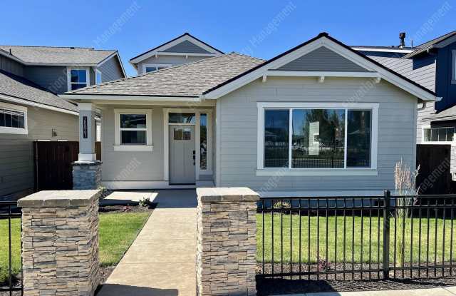 Brand NEW Pahlisch 3 BR - 2.5 BA Home in Southeast Bend photos photos