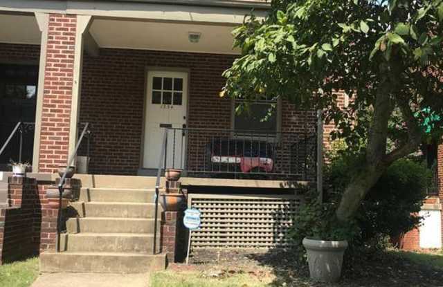 1334 RITCHIE PLACE NE Gallery 2