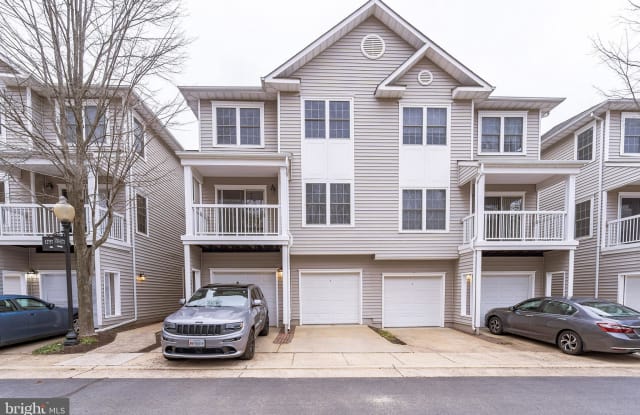 12773 FAIR BRIAR LANE - 12773 Fair Briar Lane, Fair Lakes, VA 22033