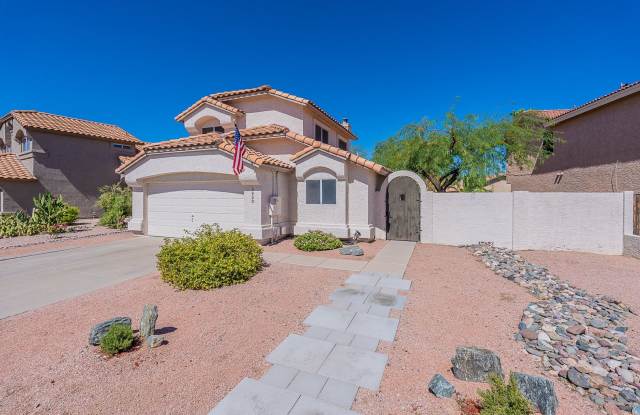 Beautiful 3-Bed, 2-Bath Home with Great Backyard! - 3930 East South Fork Drive, Phoenix, AZ 85044