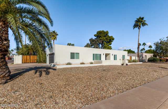 6602 E PERSHING Avenue photos photos