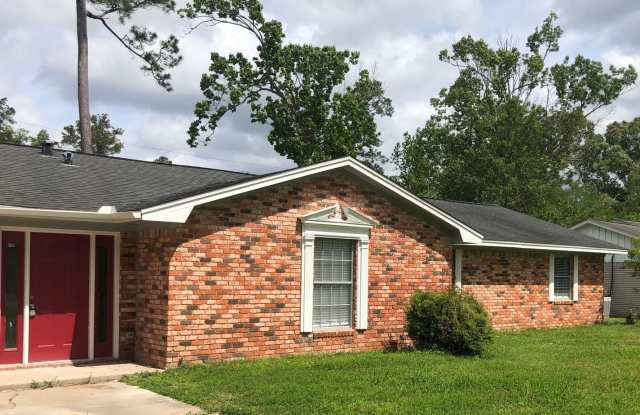 Gorgeous all renovated Home in Sour Lake, TX! photos photos