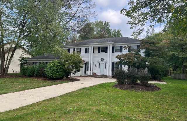 Beautifully updated 4bdrm/2.5bath home available in Westlake! photos photos