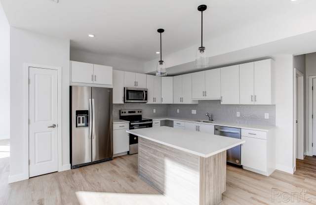 130 North Main Street - 130-401 photos photos