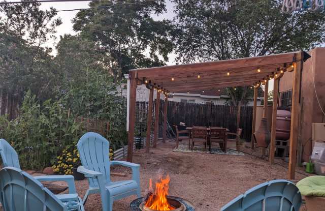 321 Jefferson Street Northeast - 321 Jefferson Street Northeast, Albuquerque, NM 87108
