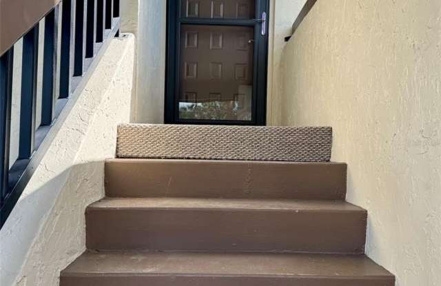 5220 WILLOW LINKS Gallery 2