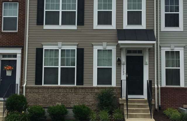 11782 DAWKINS RIDGE LANE - 11782 Dawkins Ridge Ln, Linton Hall, VA 20136