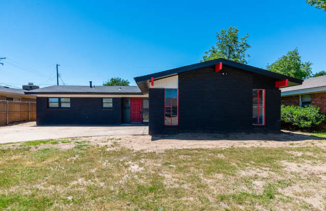 Fully Renovated 3-Bedroom Home in Bethany – Sleek Modern Finishes  Open Concept Living! photos photos