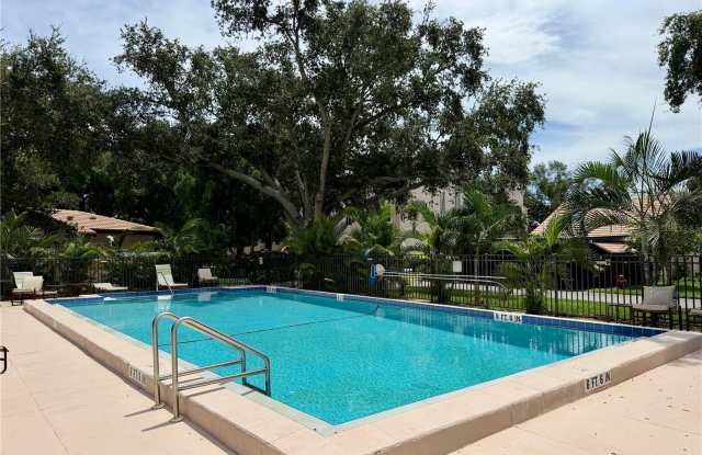 1320 PELICAN CREEK Crossing Gallery 3