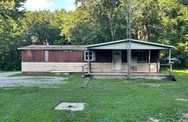 Now Available!  - $690 Month / $900 Down Country setting. photos photos