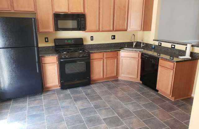 43739 CLEAR LAKE SQUARE Gallery 3