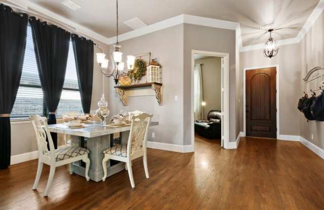6509 Falcon Ridge Lane Gallery 4